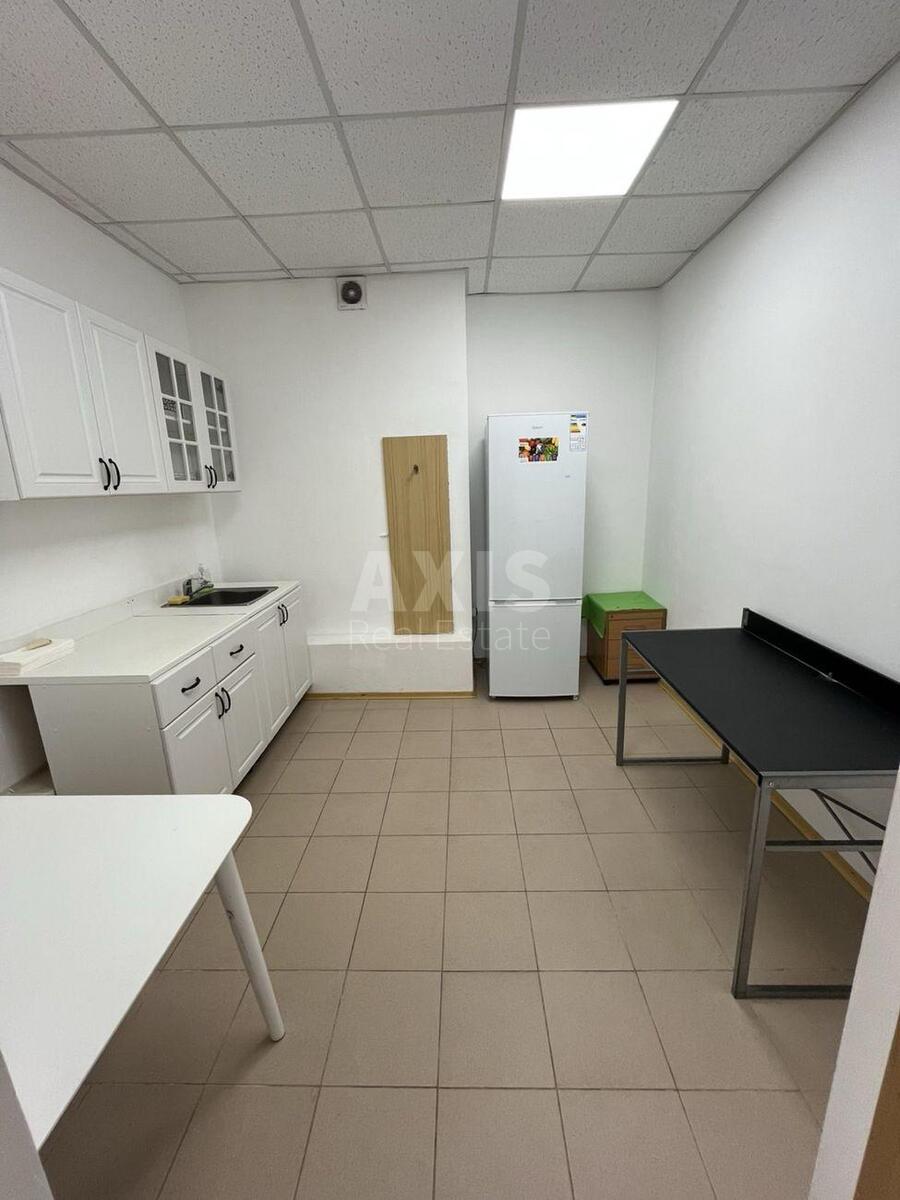 Office vul. Shhekavyc'ka 30/39, 155m2598730
