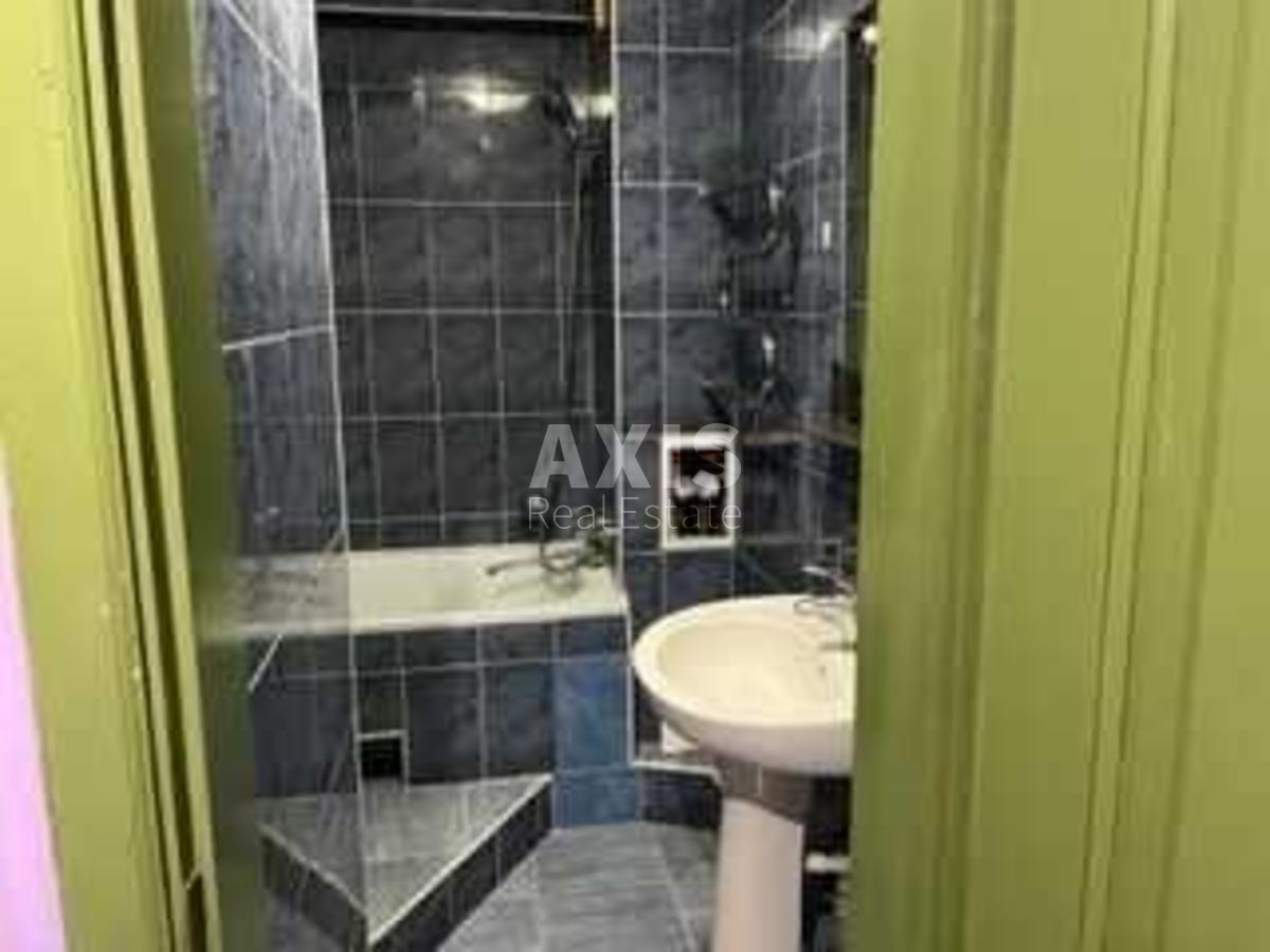 3k apartment vul. Pryozerna 2Б7