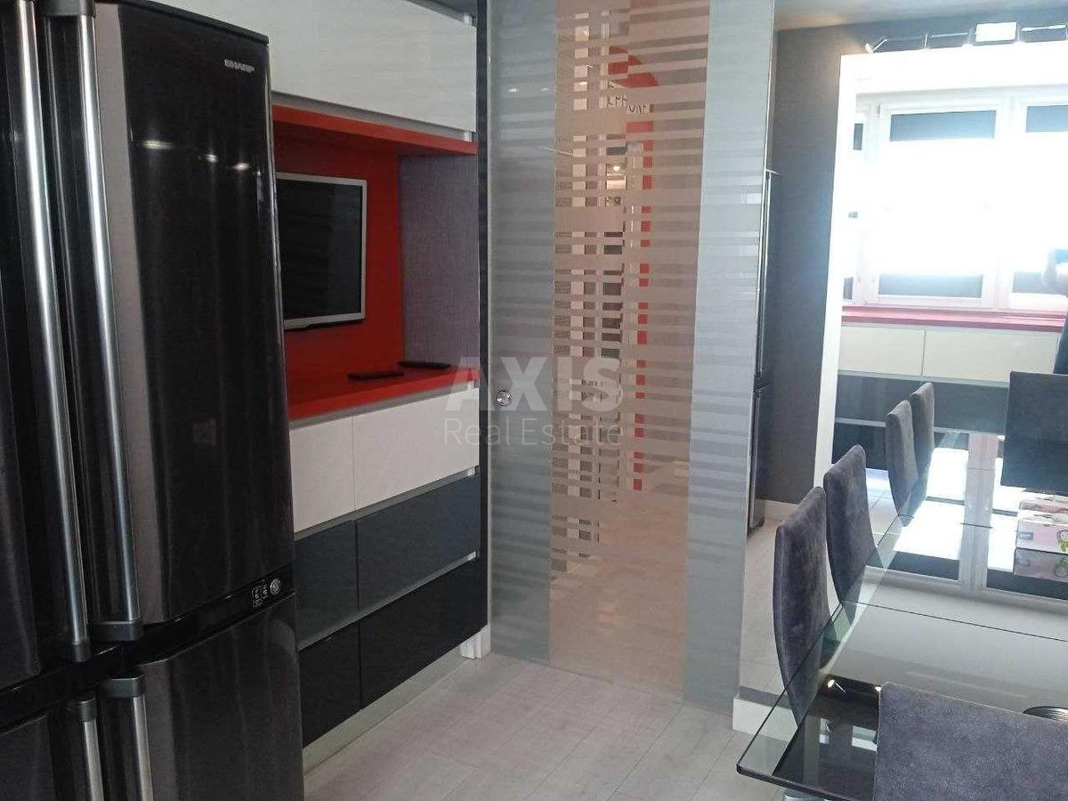 3к квартира ул. Героев Космоса 136