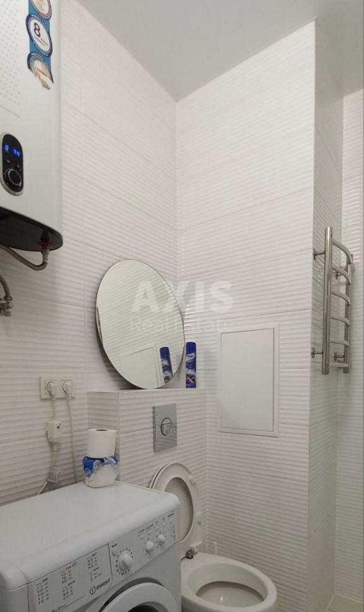 1k apartment vul. Doncja Myhajla 2А3