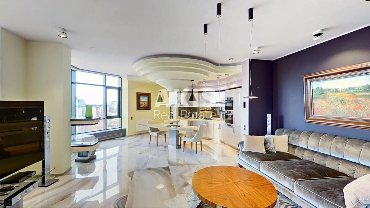3k apartment vul. Strutyns'kogo Sergija 21