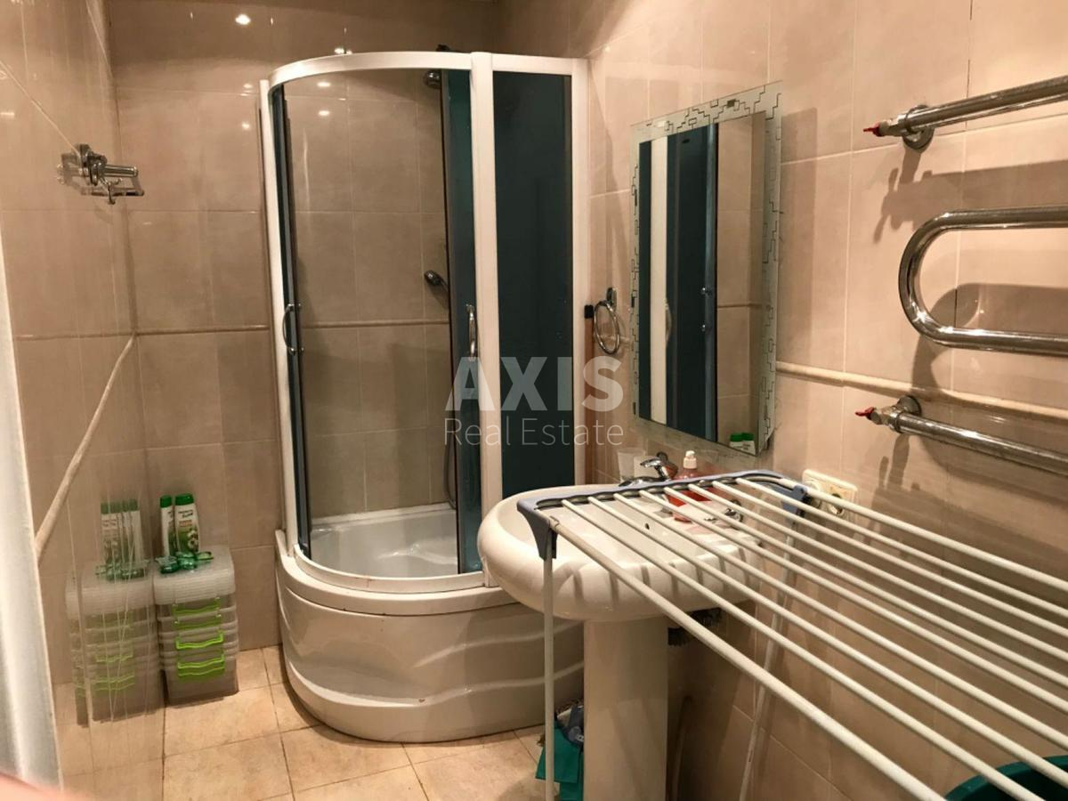 2k apartment vul. Volodymyrs'ka 82А344085
