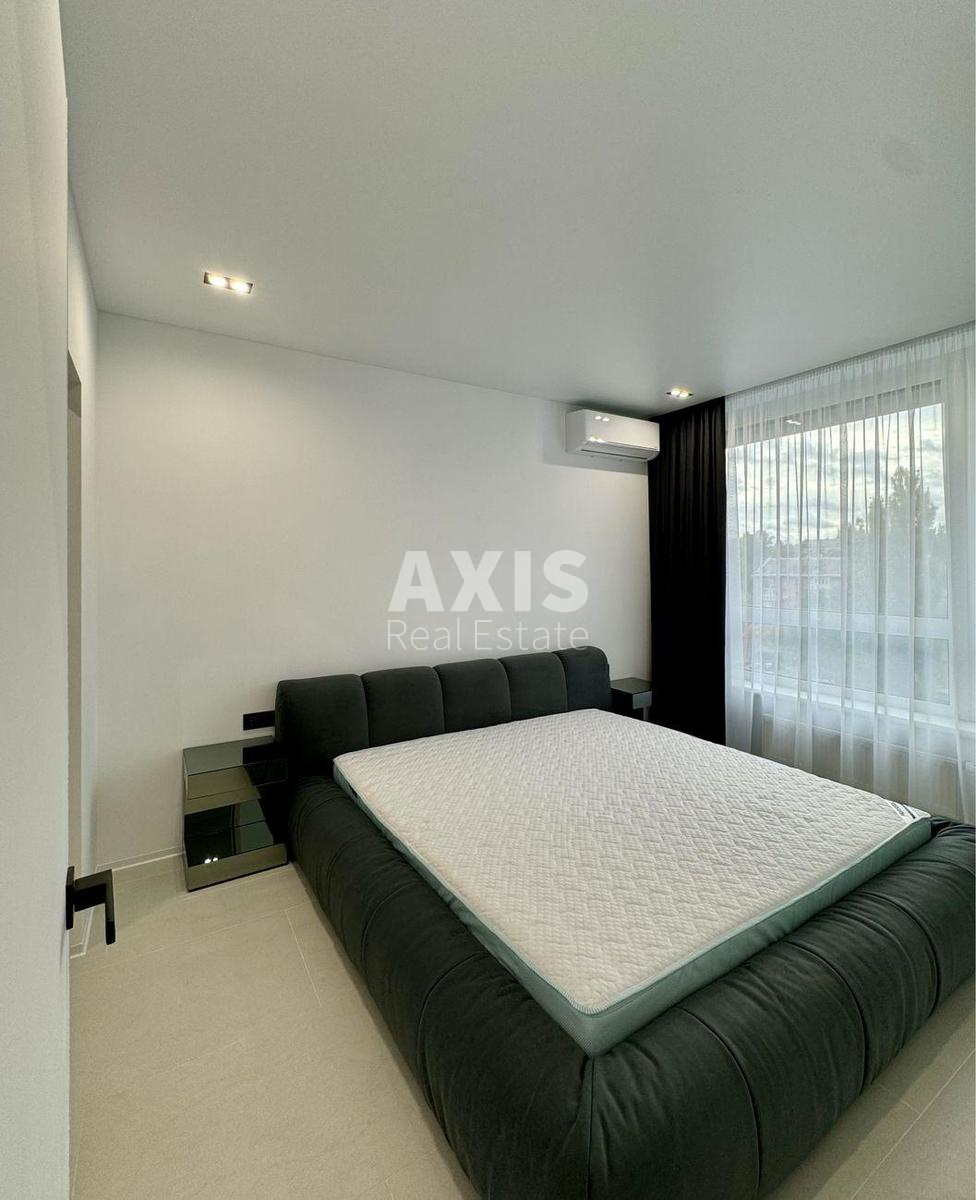 1k apartment vul. Vasyl'kivs'ka 15