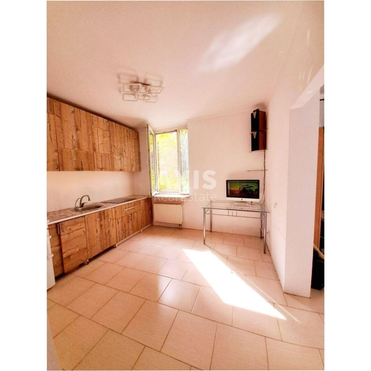 2k apartment vul. Regeneratorna 4