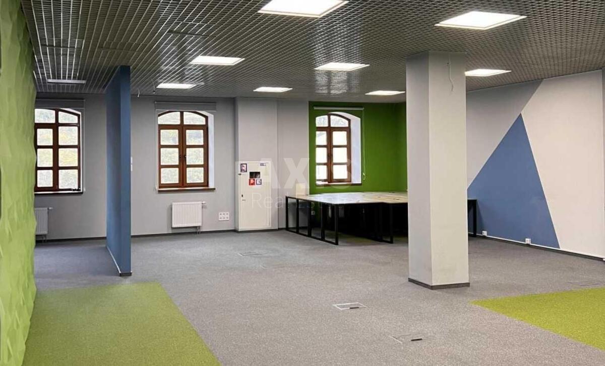 Office vul. Verhnij Val 10, 217m256612