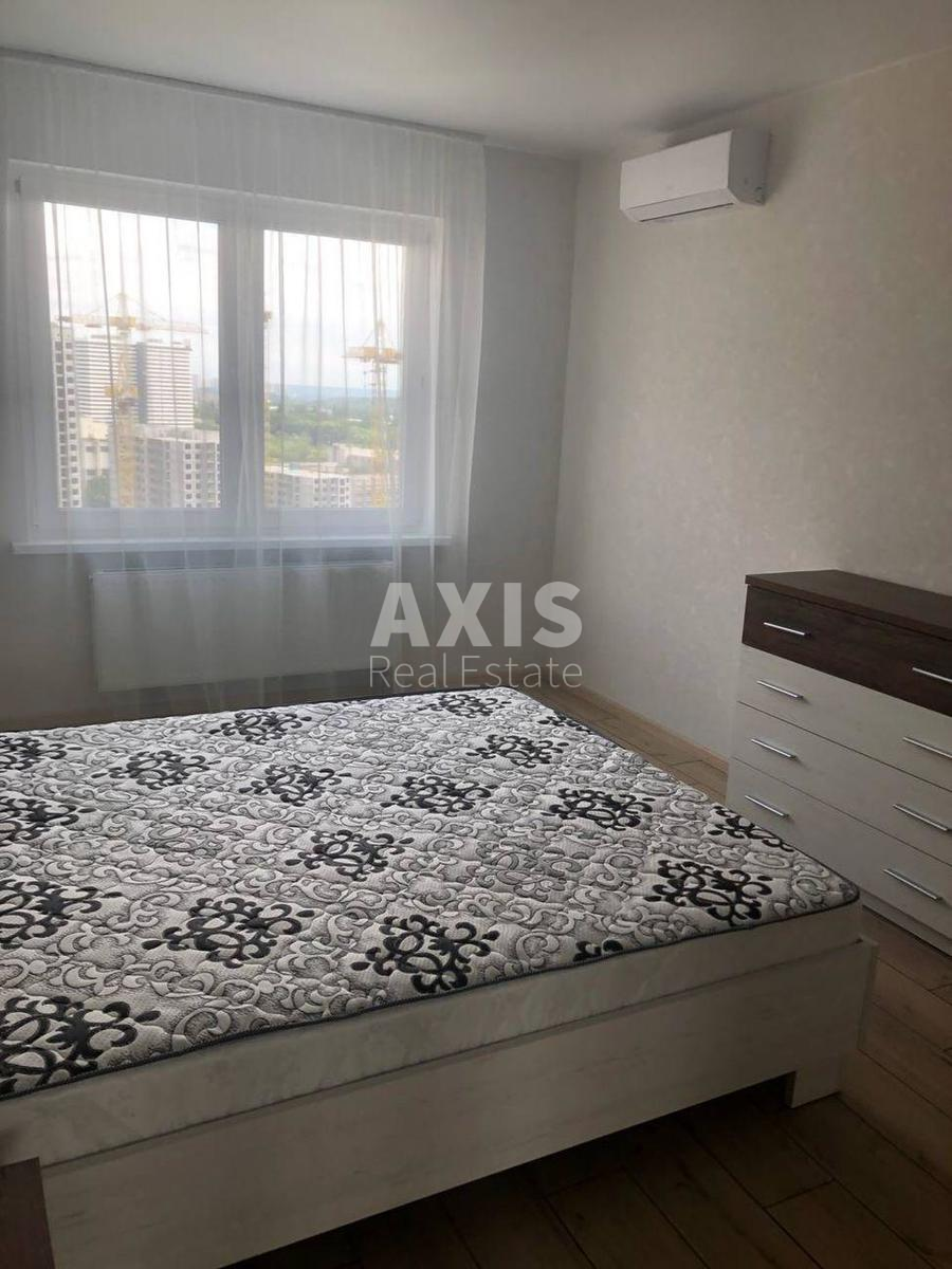 1k apartment pr-t Glushkova Akademika 6289992
