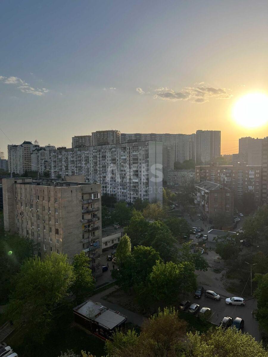 1к квартира пр-т Голосеевский 15Б7