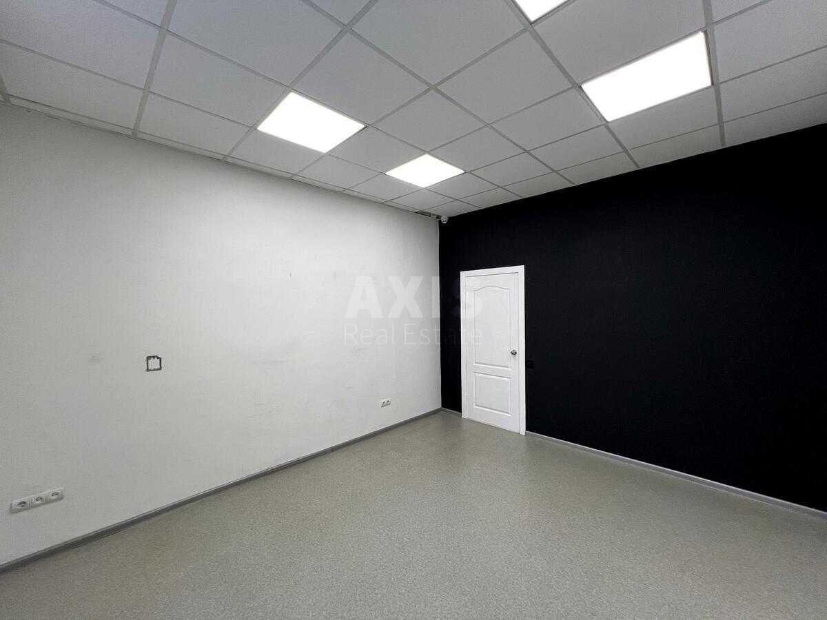 Trade object vul. Obolons'ka 7, 90m2623926