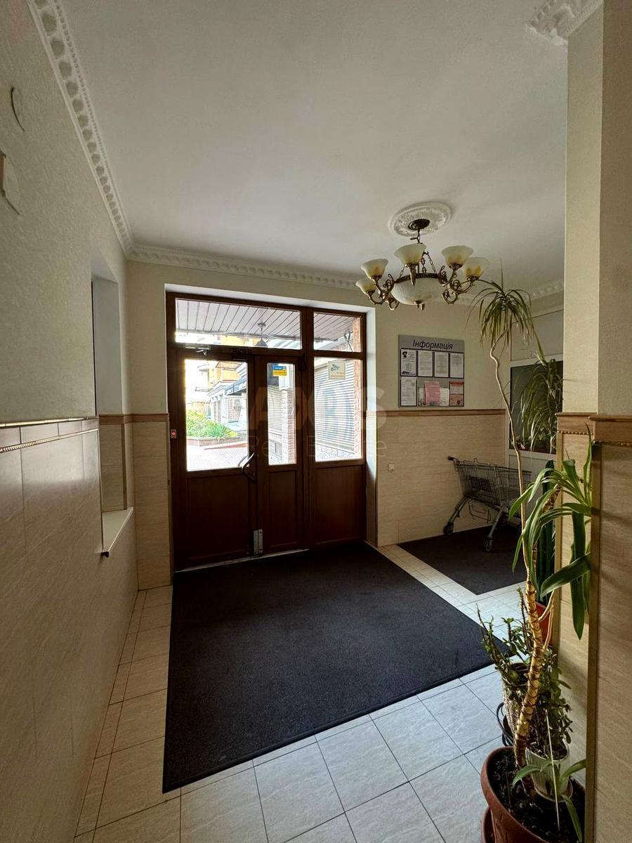 1k apartment pr-t Volodimira Іvasyuka 86162711