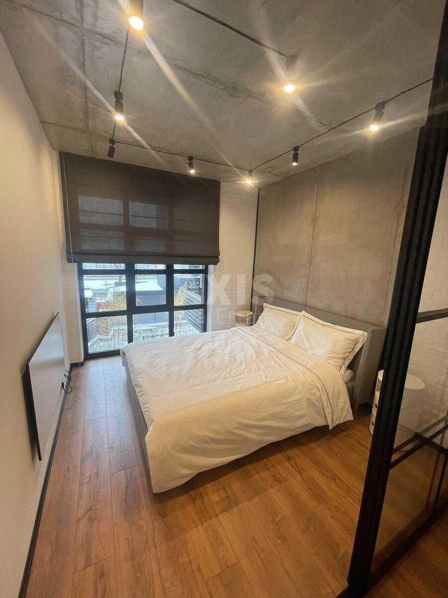 1k apartment vul. Kyrylivs'ka 37А3