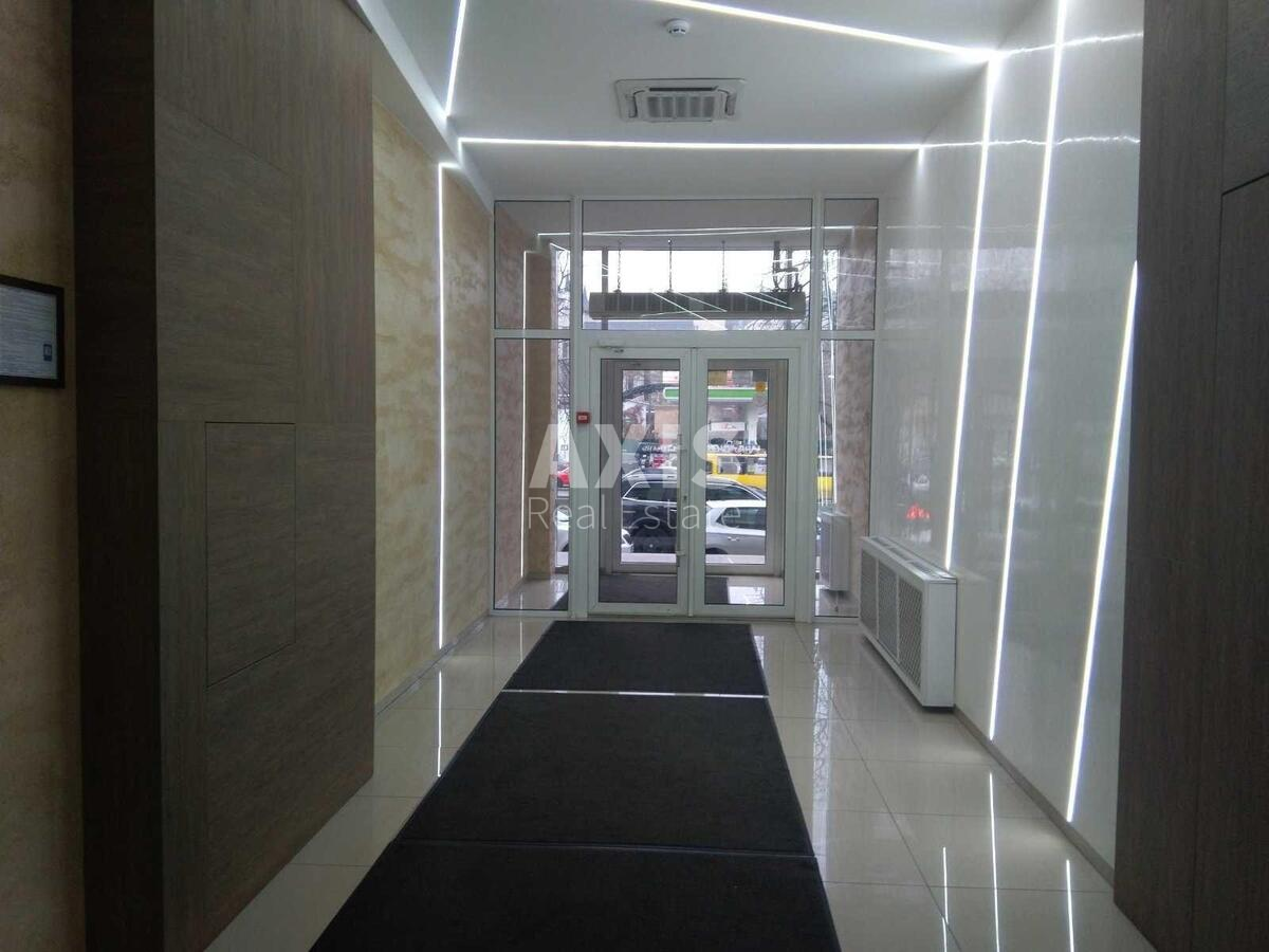 Office vul. Verhnij Val 2, 110m2585880