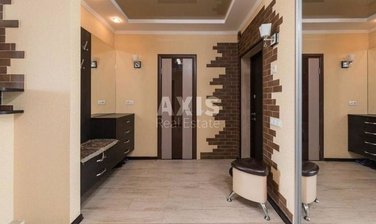 3k apartment vul. Jordans'ka 17