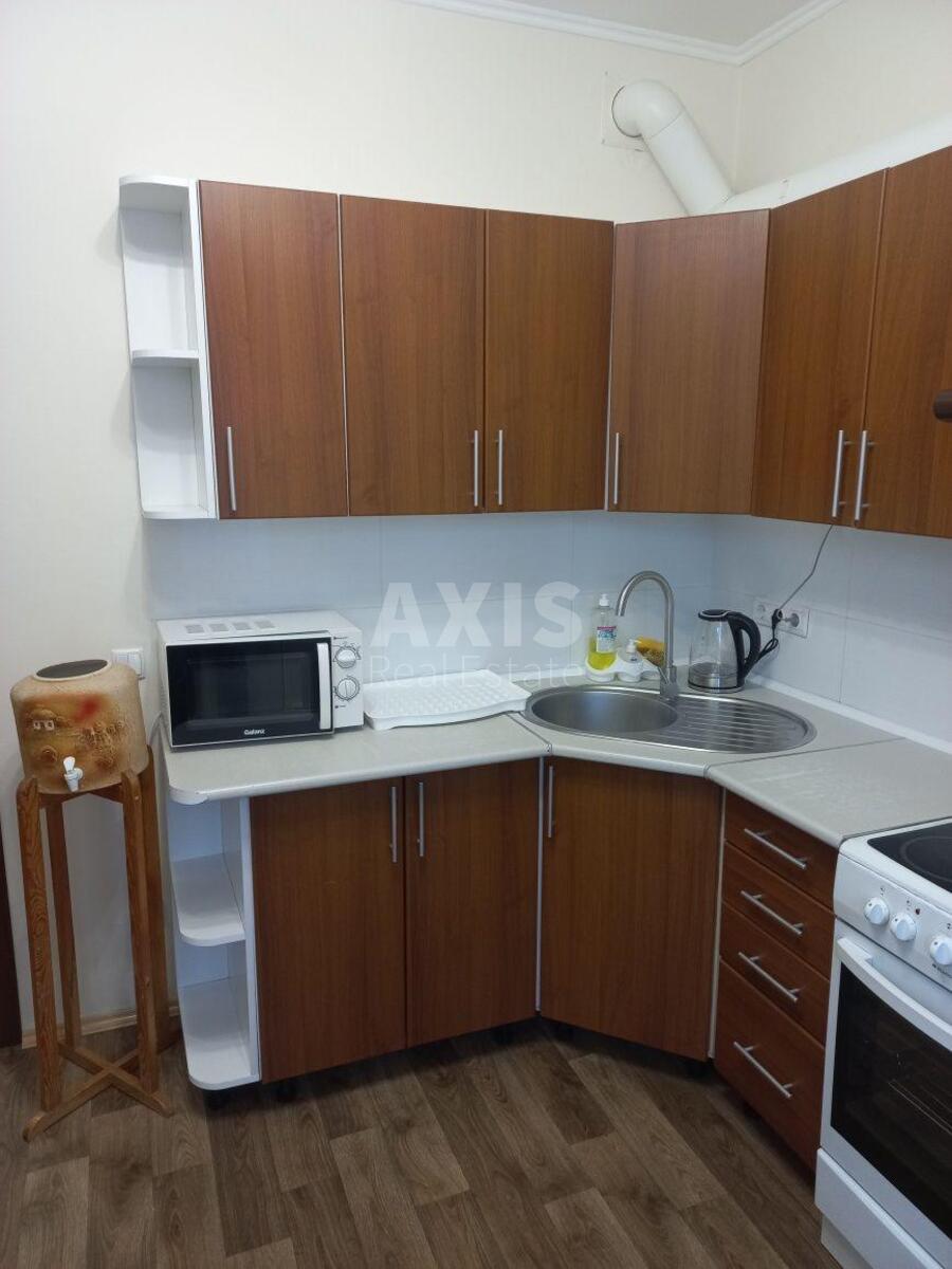 1k apartment vul. Revuc'kogo 42