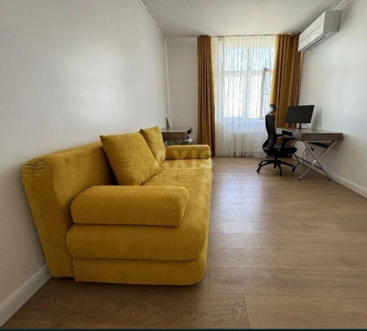 2k apartment vul. Dragomanova 40/3580132