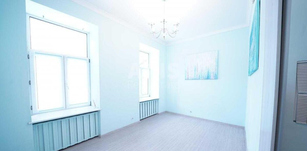 Офис ул. Лютеранская 12, 135м22