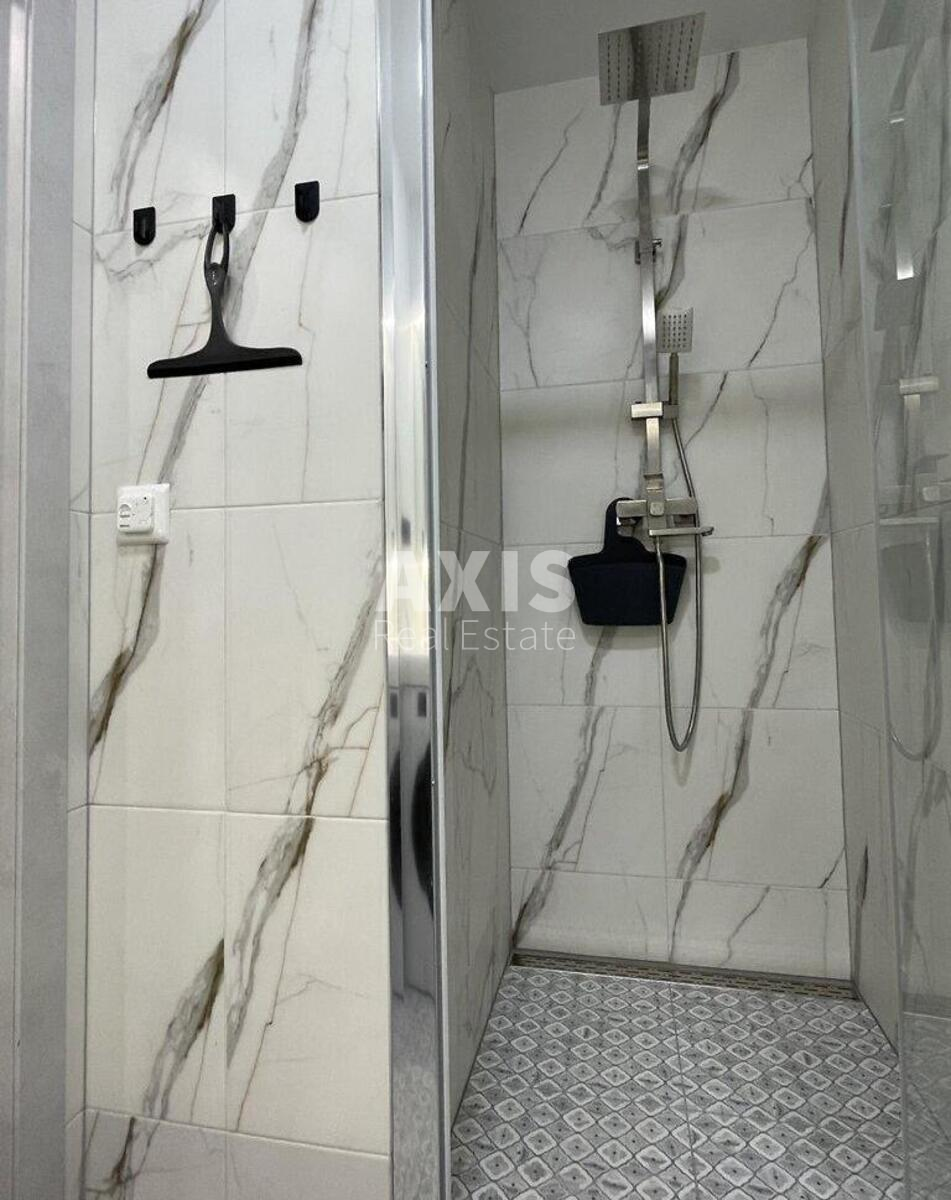 1k apartment vul. Naumova Generala 1Б8