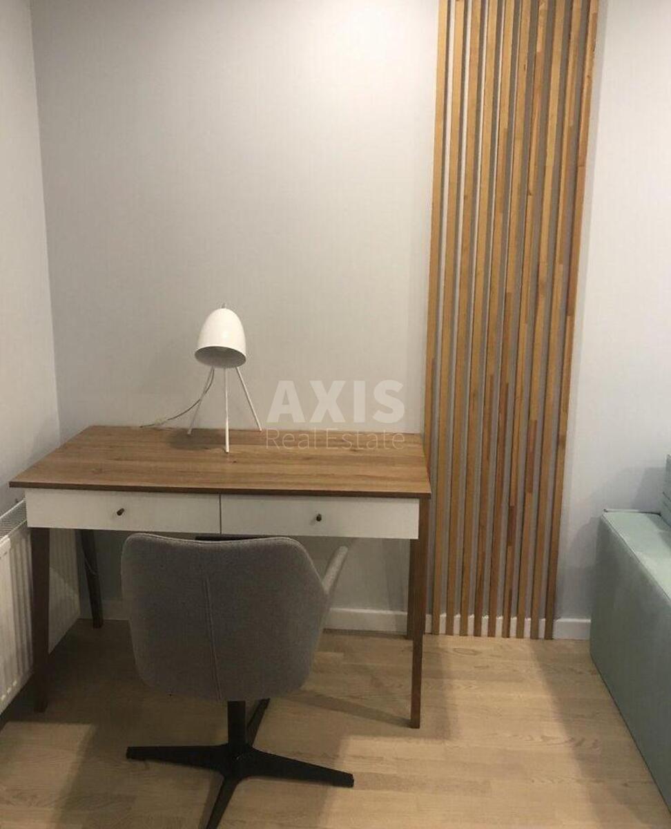 2k apartment vul. Glybochyc'ka 13/22