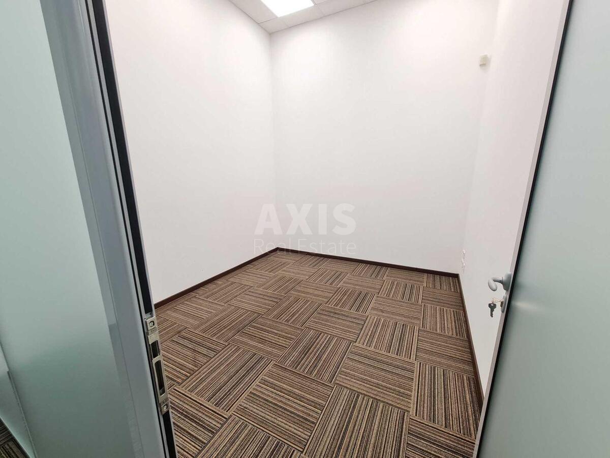 Office prov. Ohtyrs'kyj 7, 400m2586124