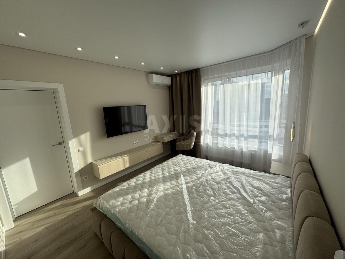 1k apartment vul. Zlatoustivs'ka 273