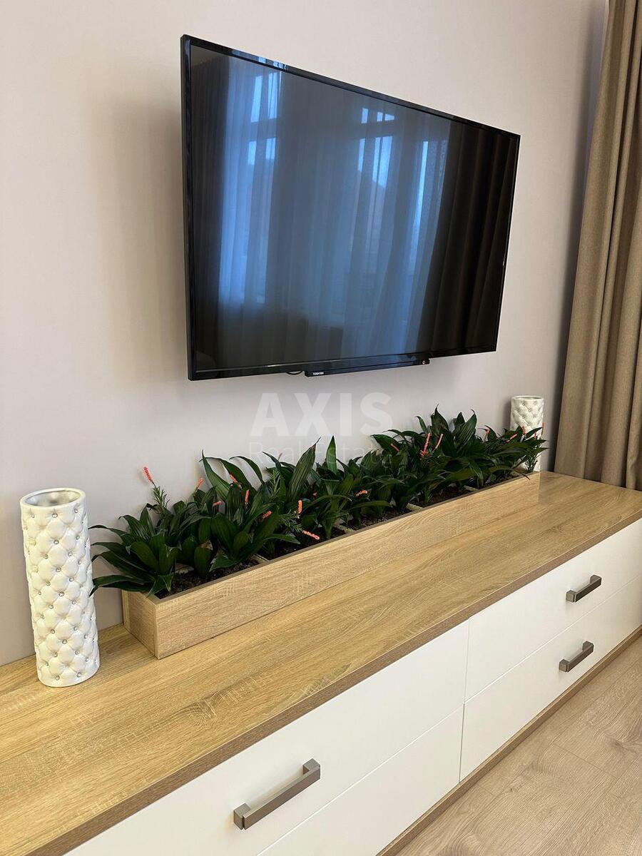 1k apartment vul. Oleny Pchilky 37