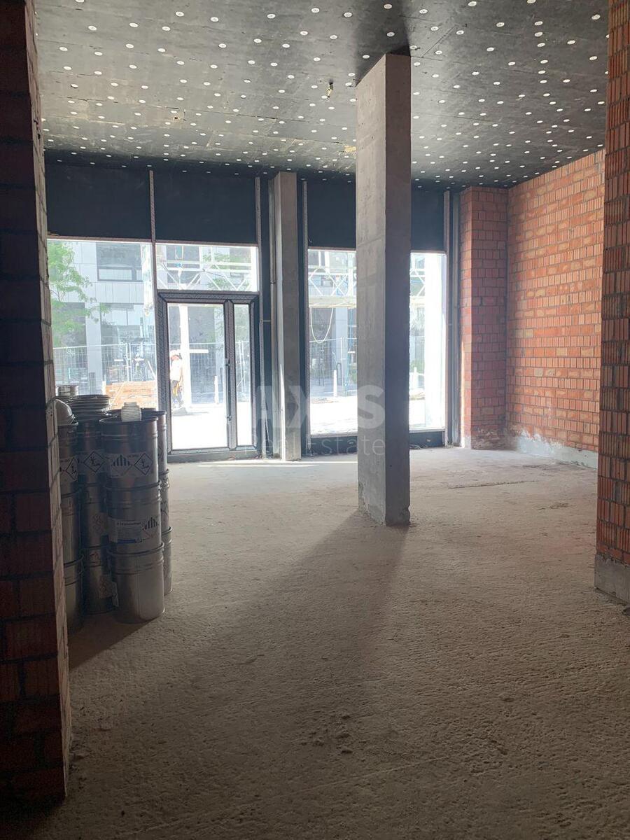 Trade object vul. Hohlovyh Sim'i' 8, 82m22