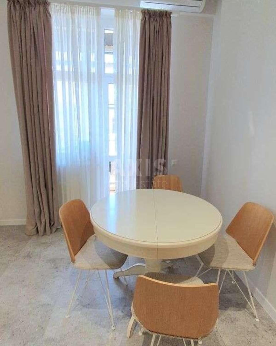 1k apartment vul. Metrologichna 54Б0