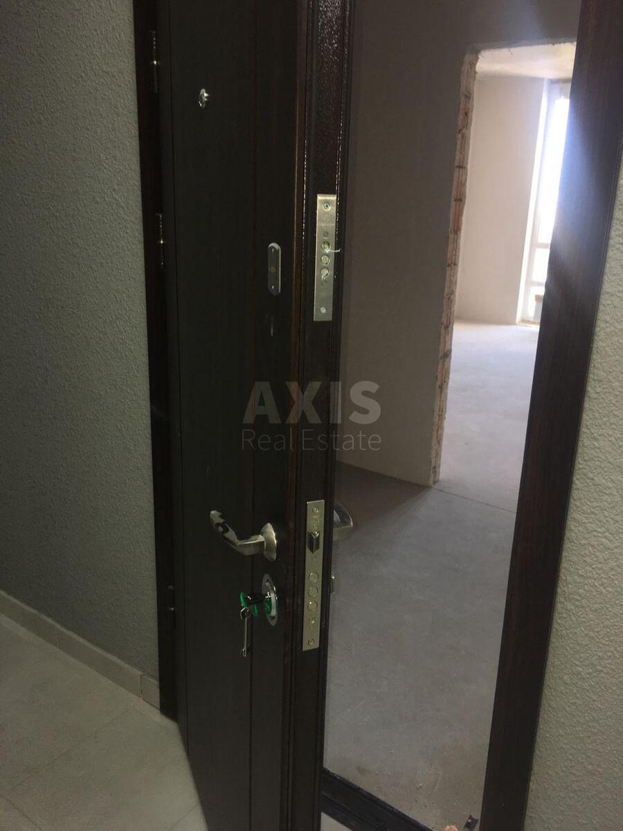 2k apartment vul. Glybochyc'ka 130