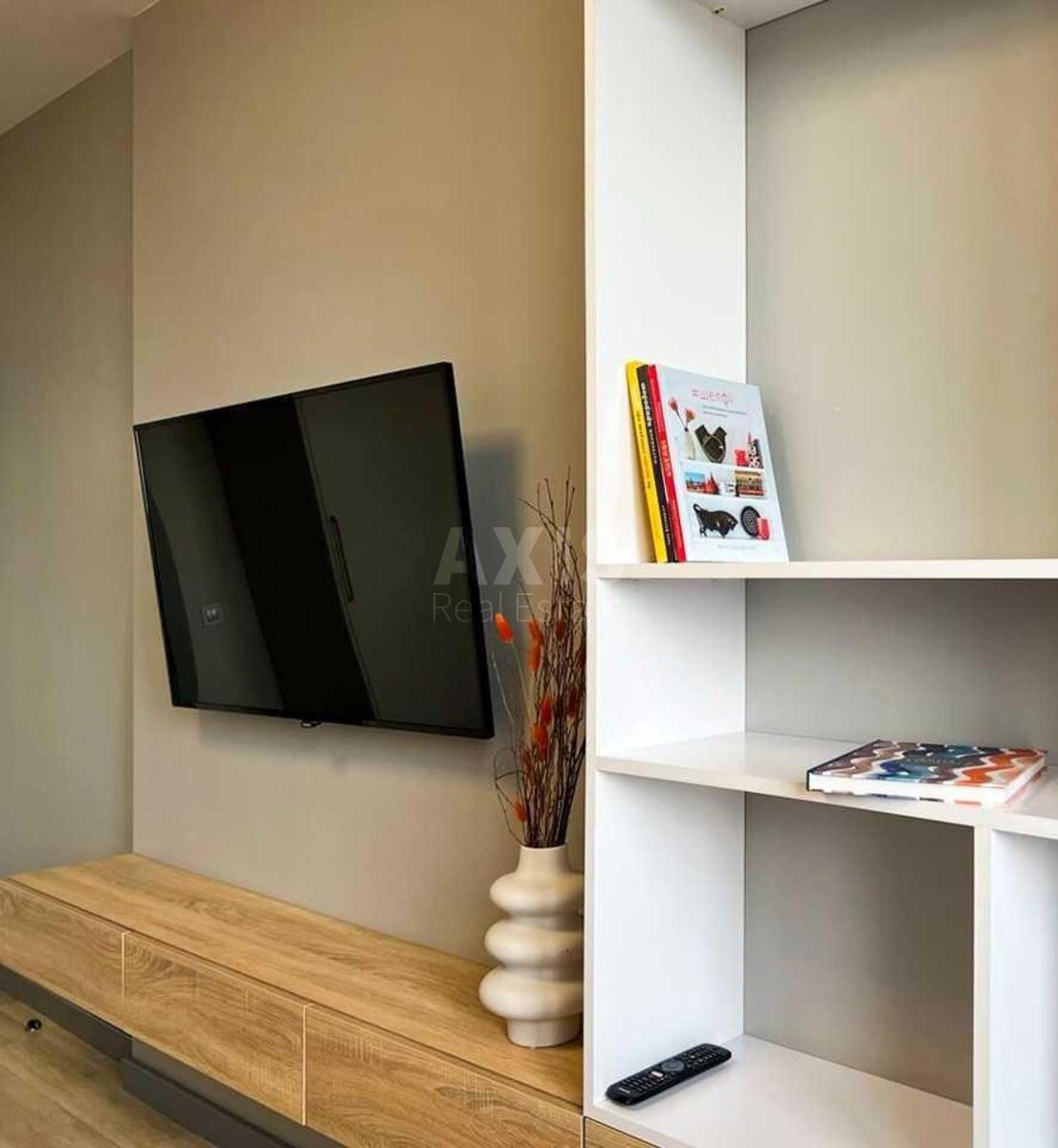 1k apartment vul. Voskresens'ka 16В575495