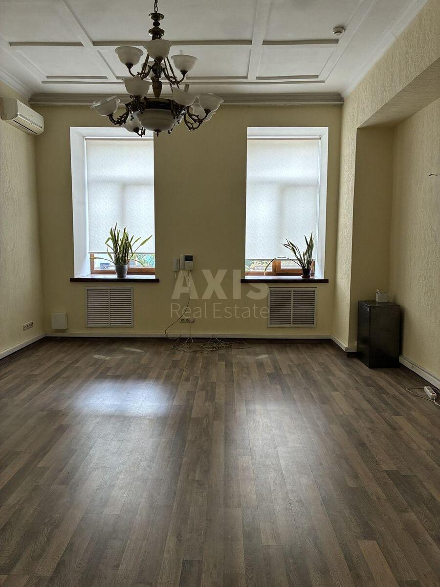 Office vul. Sofii'vs'ka 18, 155m2592443