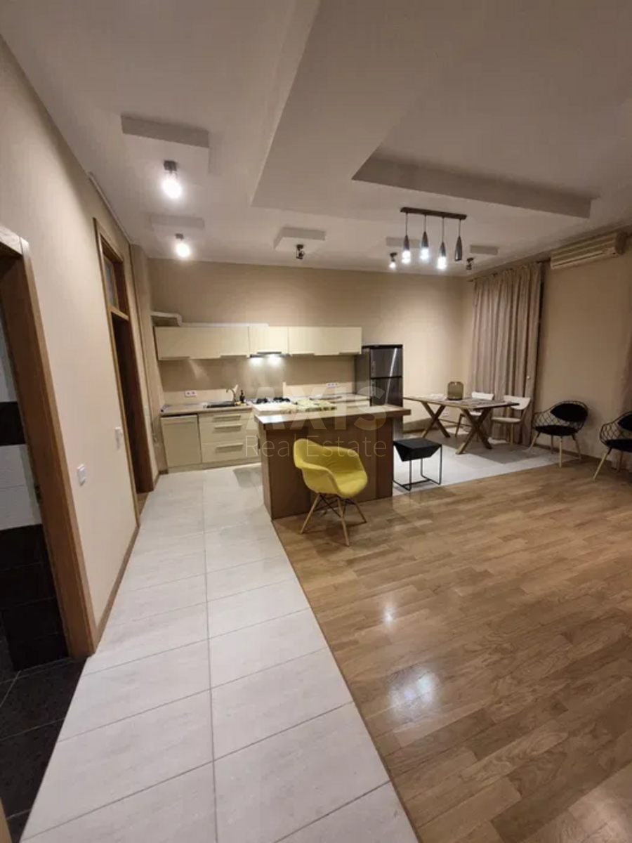 3k apartment vul. Shovkovychna 32/34