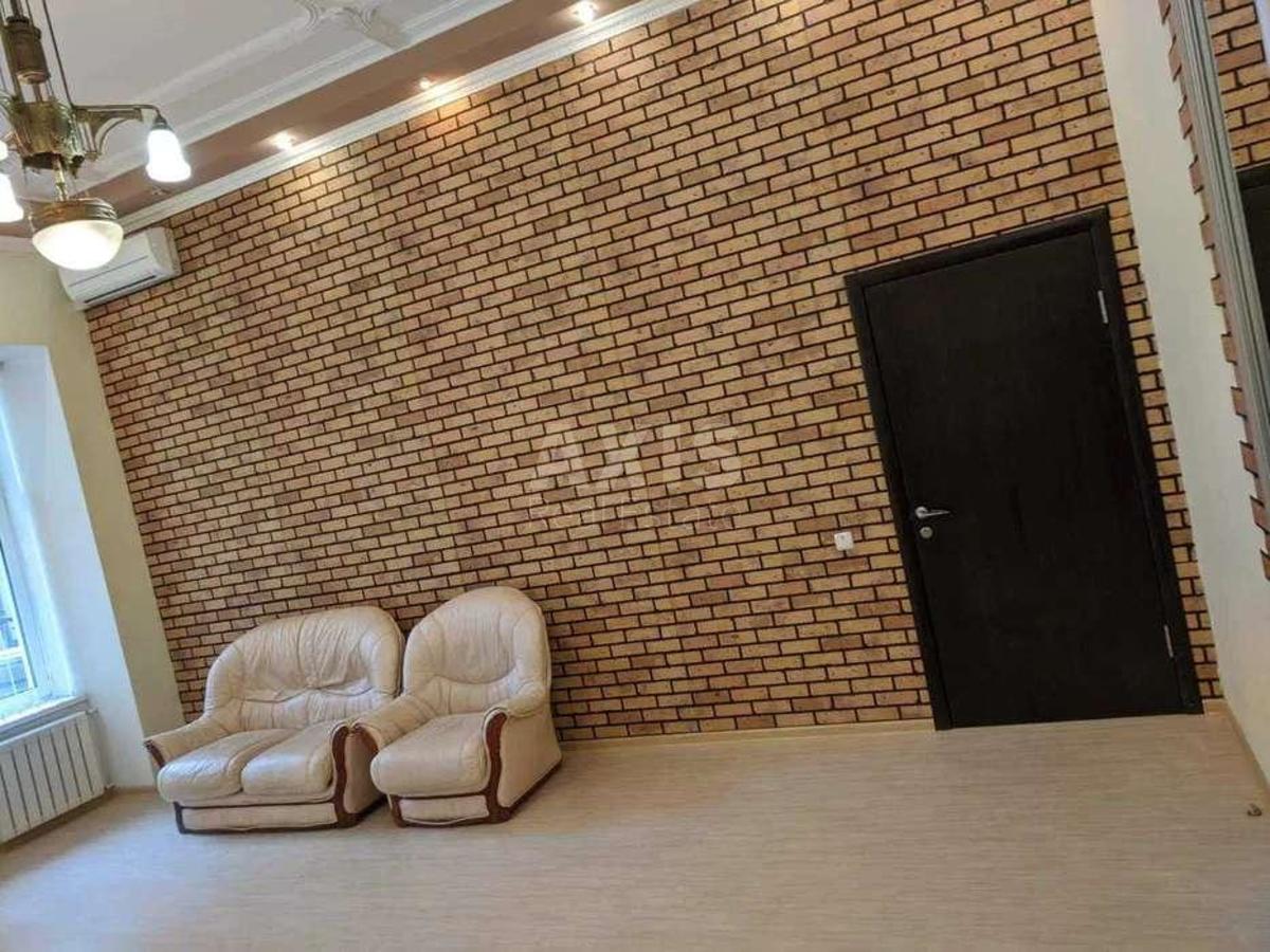 2k apartment vul. Myhajlivs'ka 24