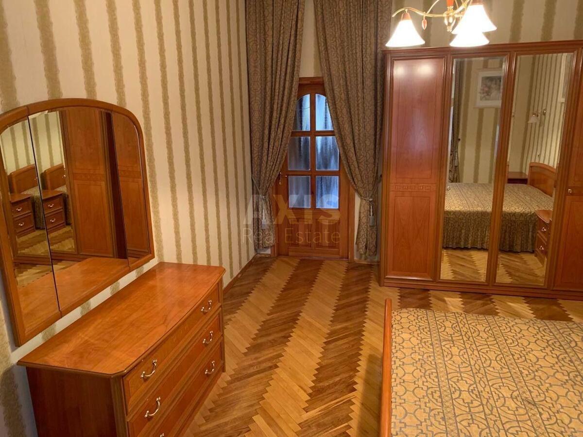 2к квартира ул. Владимирская 19584003