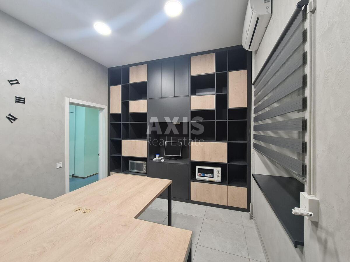 Trade object pr-t Bazhana Mykoly 26, 91m2469883