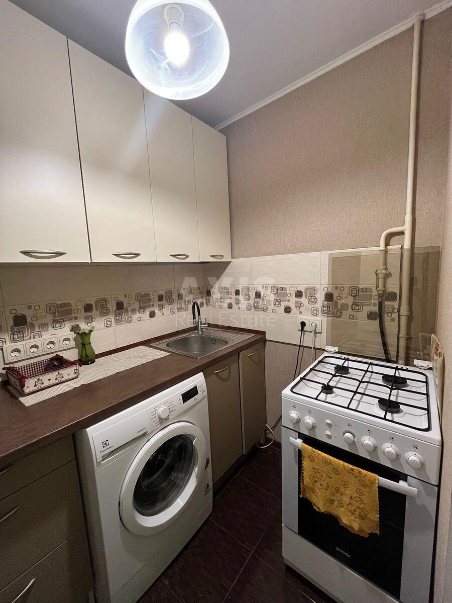 1к квартира ул. Королева Академика 6А630570