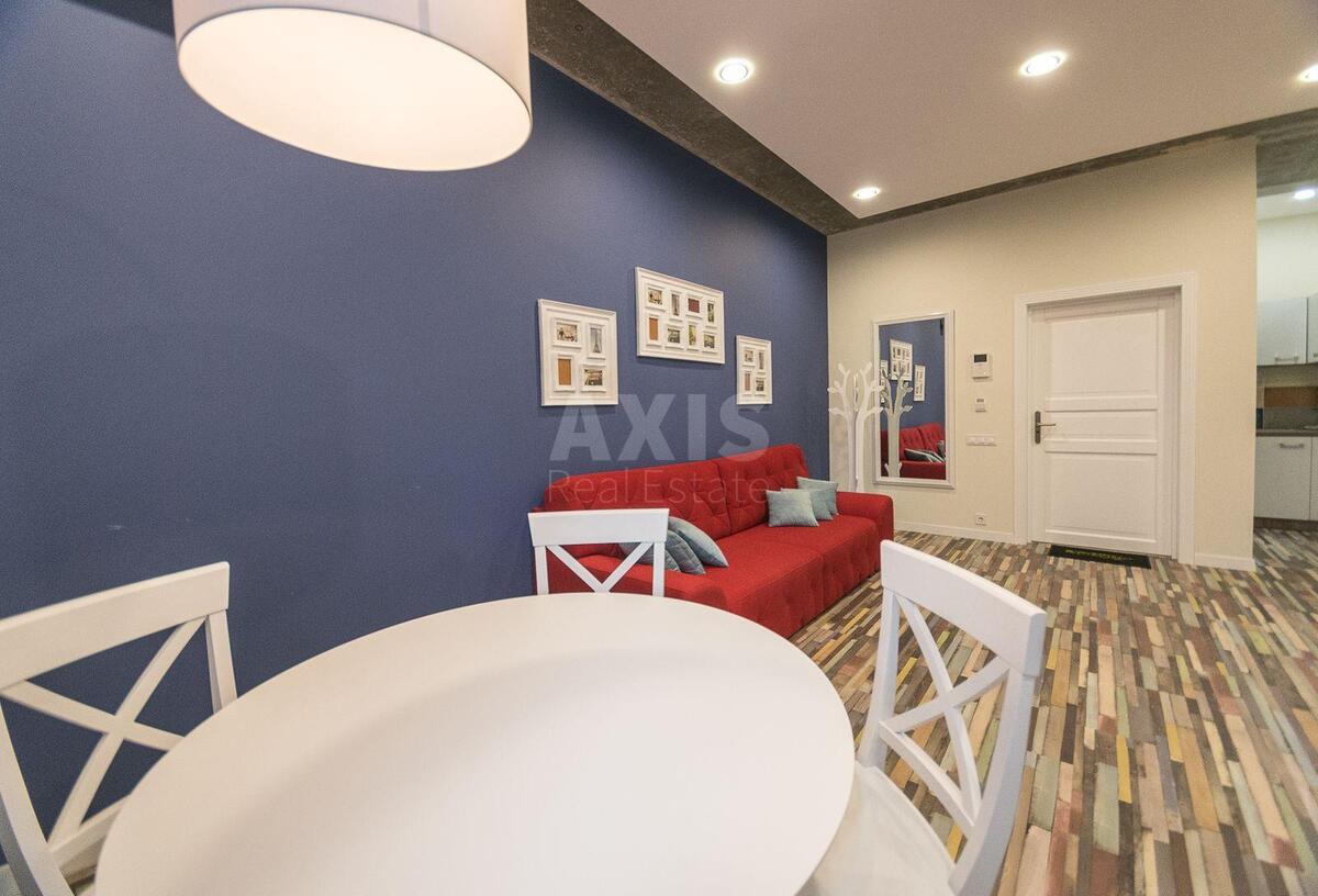 2k apartment vul. Rustaveli Shota 444