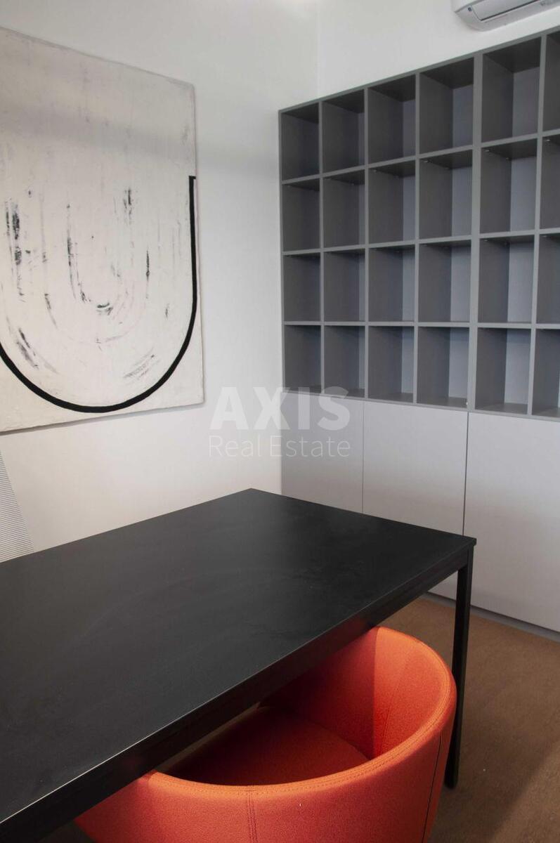 Office uzv. Klovs'kyj 7, 190m2590094