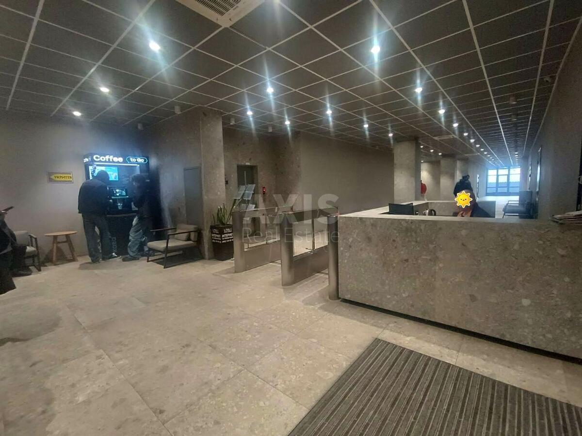 Office vul. Jevgena Konoval'cja 36Д, 163m2633481