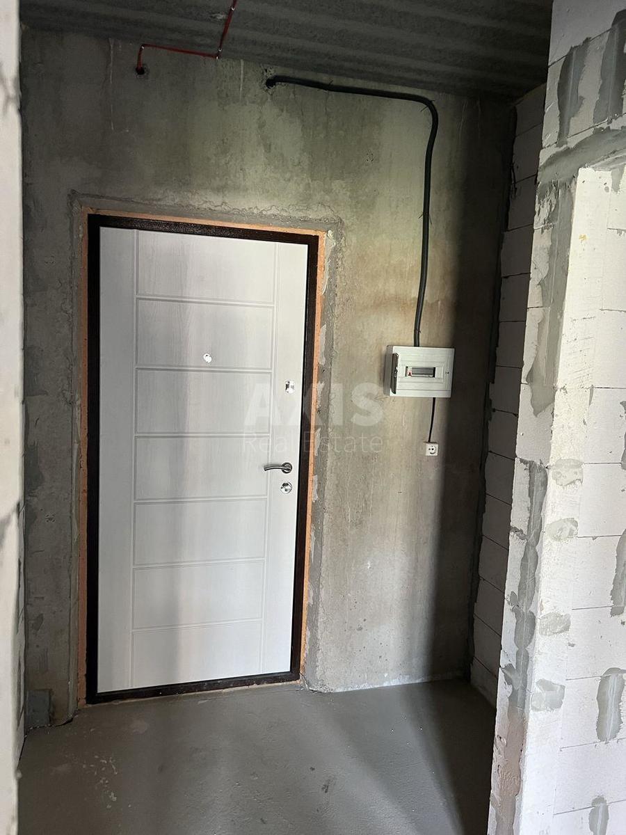 1k apartment vul. Myhajla Maksymovycha 246