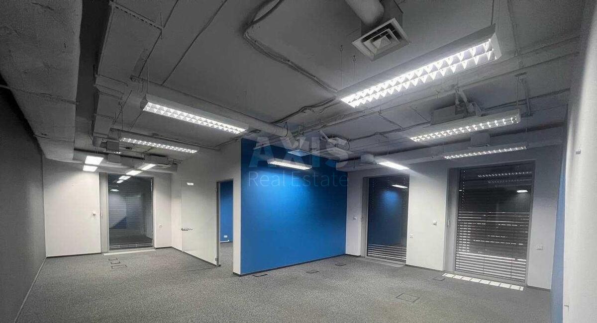 Office vul. Lejpcyz'ka 15, 370m22