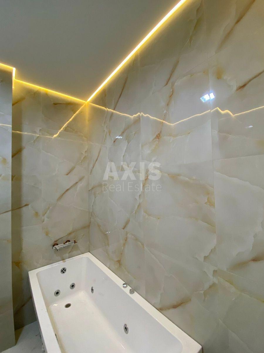 3k apartment vul. Dragomyrova Myhajla 14Б14