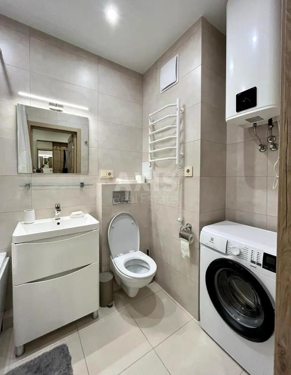 1k apartment vul. Sverstjuka Jevgena 6Д603763