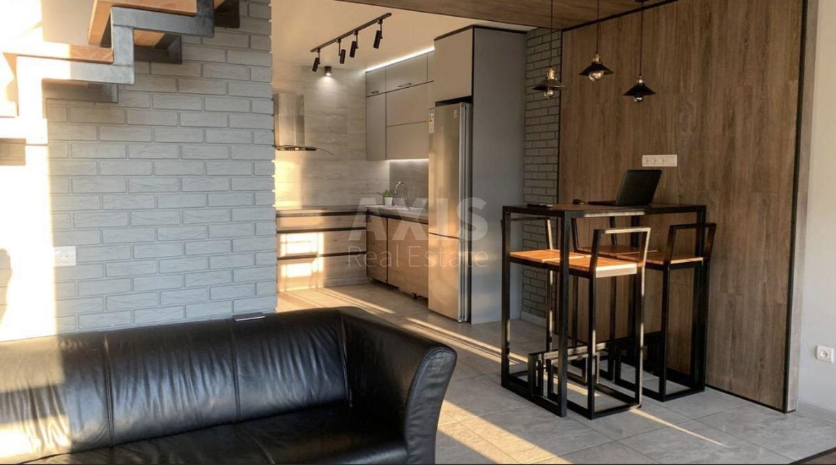 3k apartment vul. Zarichna 160