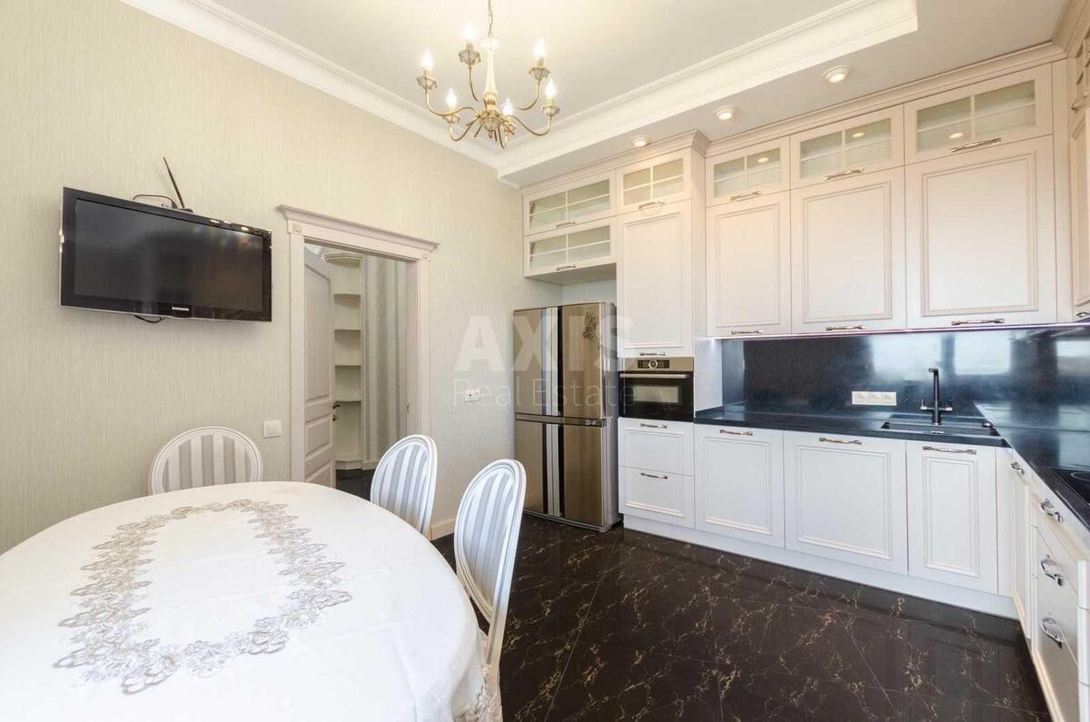 3k apartment vul. Staronavodnyc'ka 6В603540
