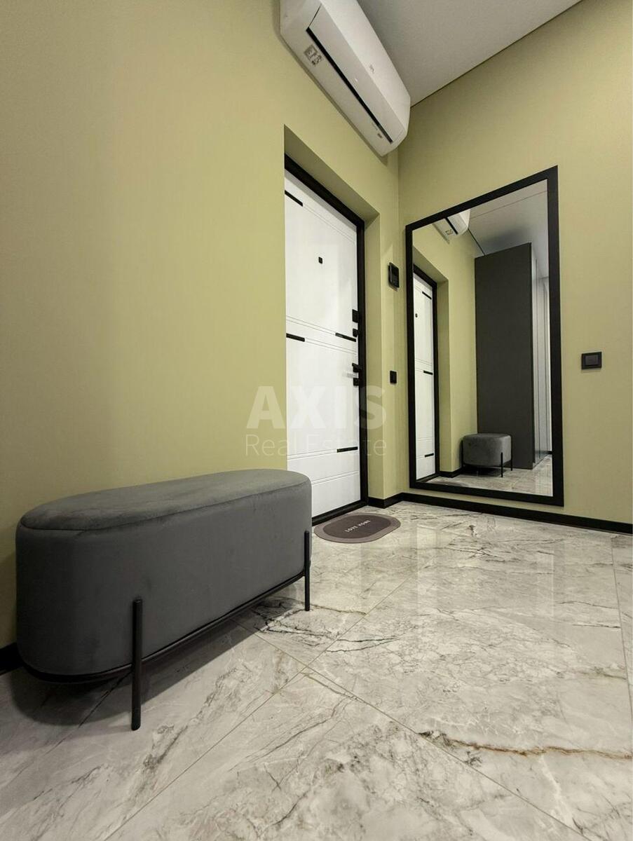 2k apartment vul. Dragomyrova Myhajla 14А13
