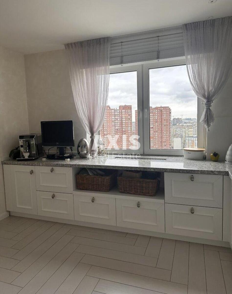 3k apartment pr-t Grygorenka Petra 231