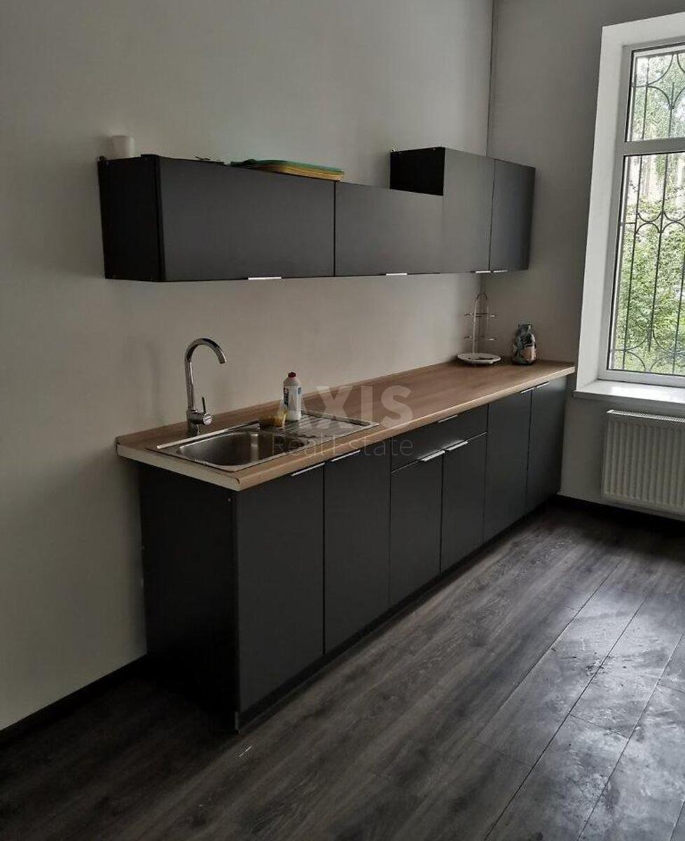 Office vul. V'jacheslava Lypyns'kogo 9Б, 184m2598330