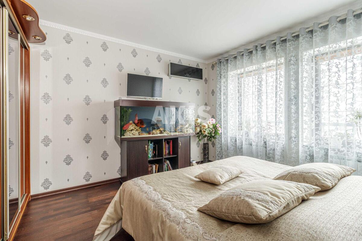 2к квартира пр-т Науки 80/73А558367