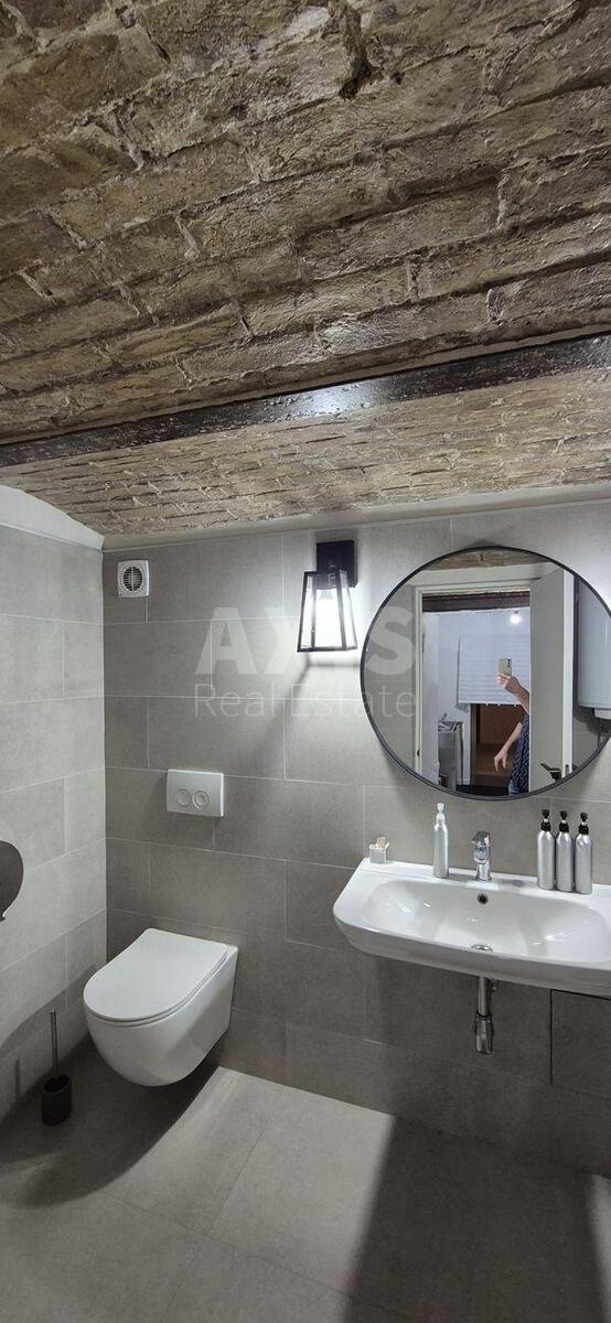 Trade object vul. Gonchara Olesja 24, 90m2571964