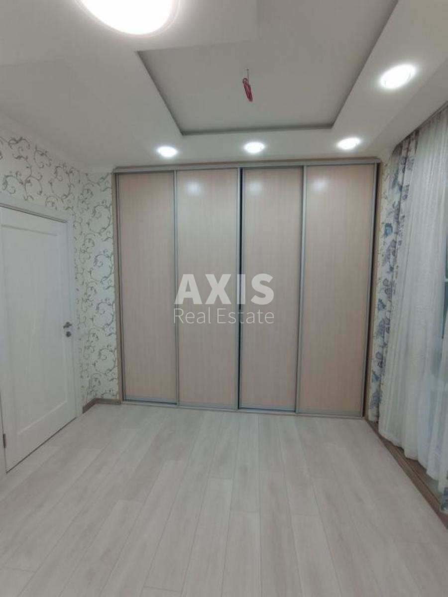 2k apartment vul. Regeneratorna 4к161
