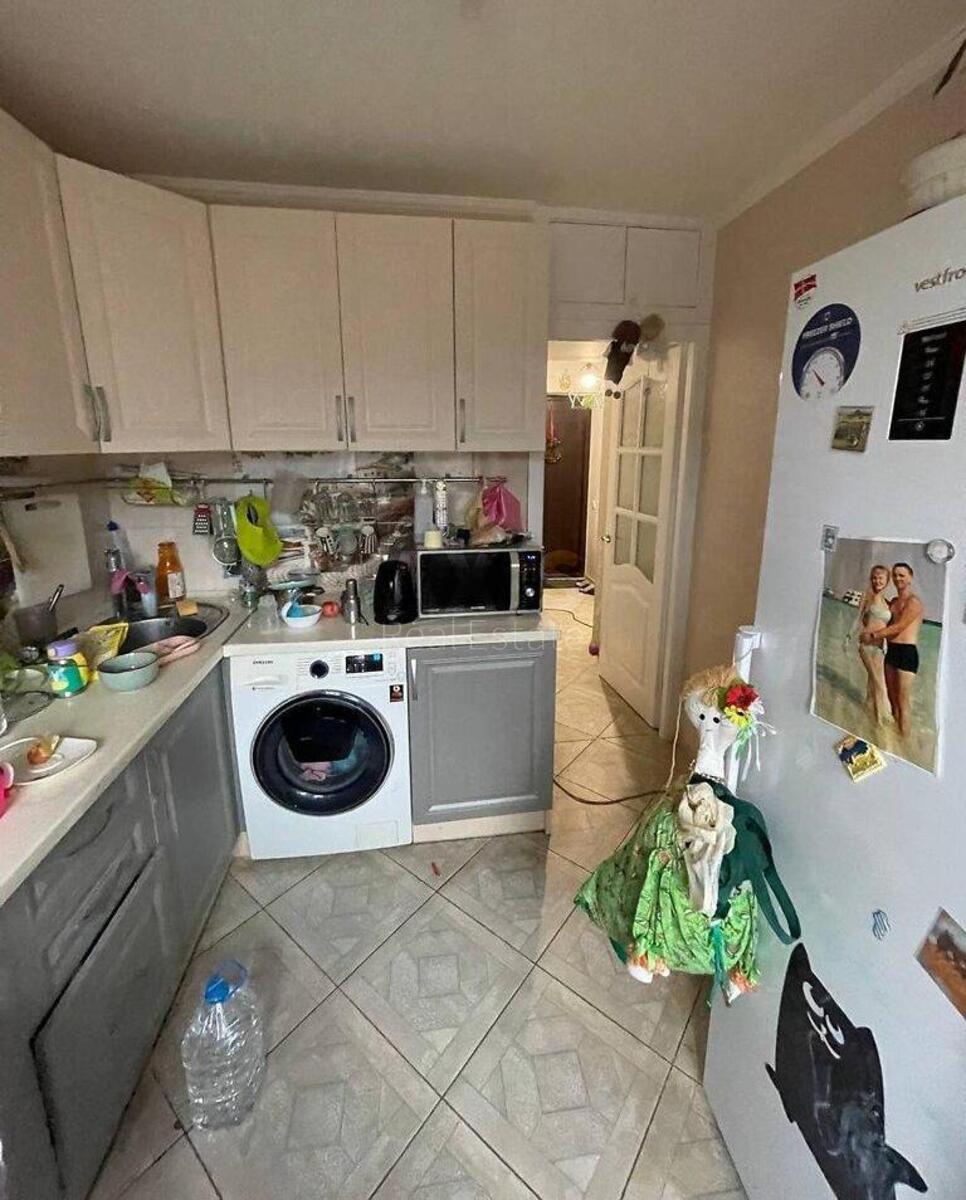 1k apartment vul. Povitroflots'ka 56